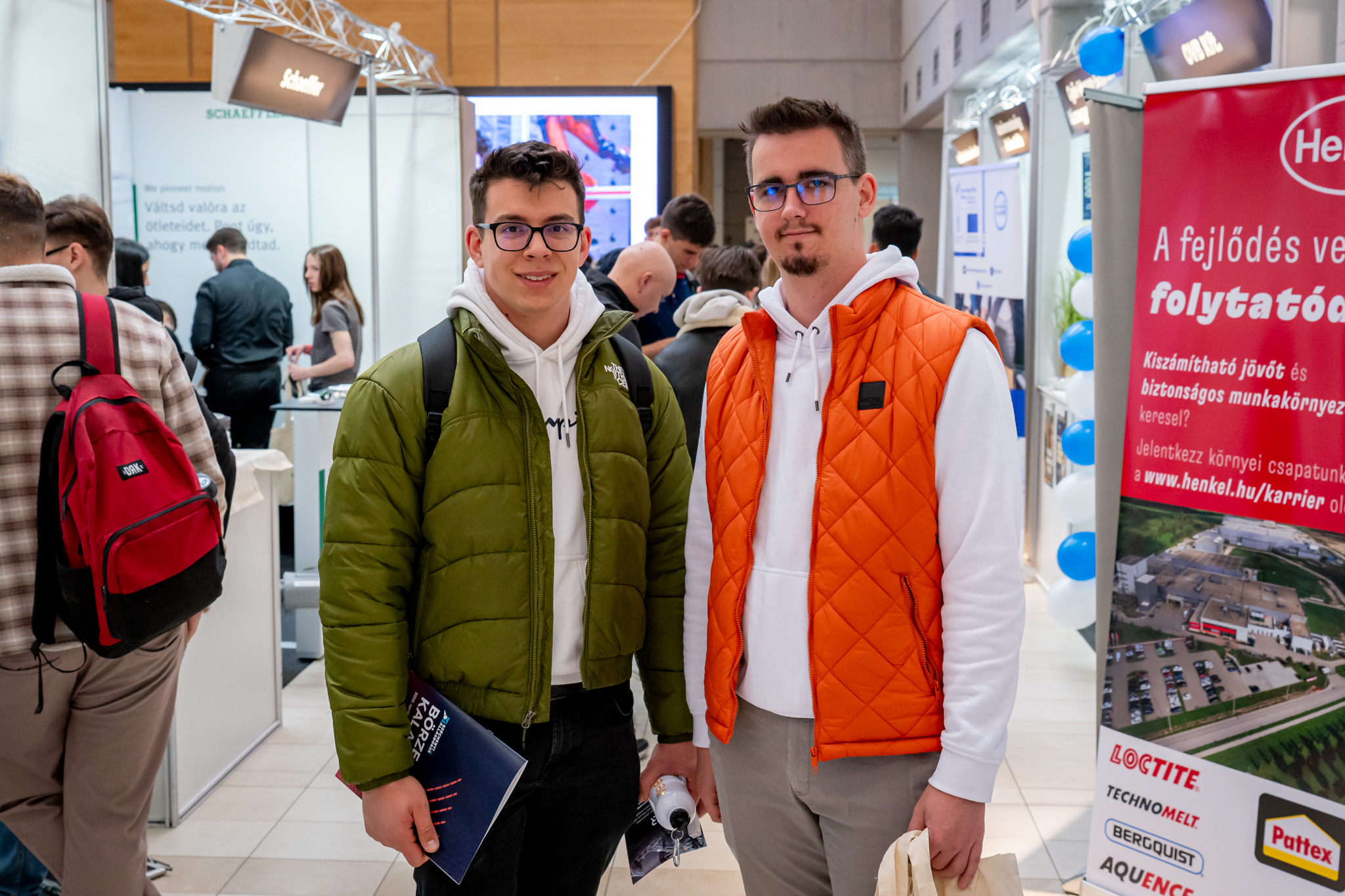 Krisztián Fülöp and Péter Schäffer visited the stands of automotive companies (Photo: András Adorján)